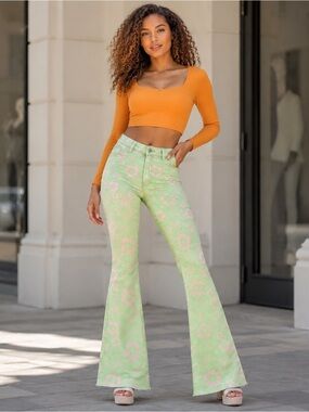 Zara green with pink flowers jeans flair bottoms size 2 nwot